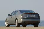 Cadillac STS 2005 года